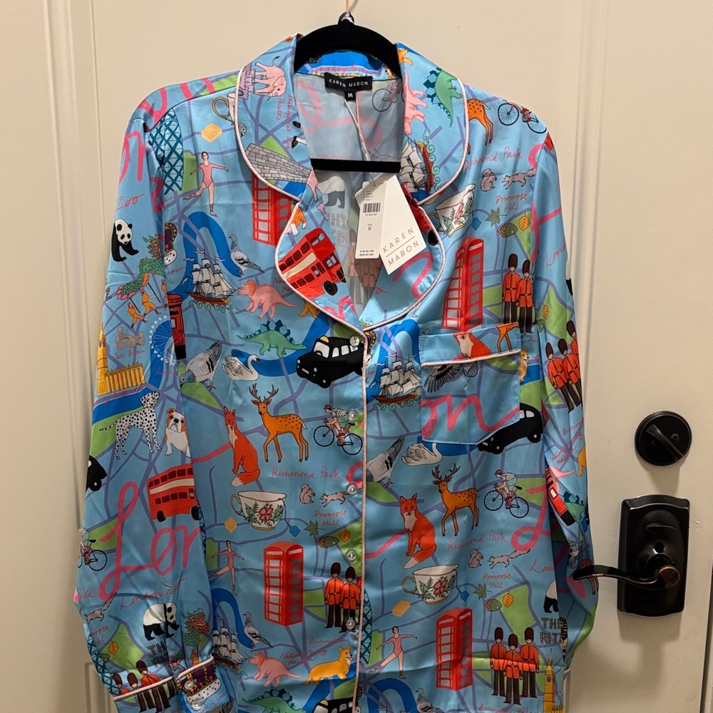 Karon Mabon women’s Pajama set size Medium. NWT